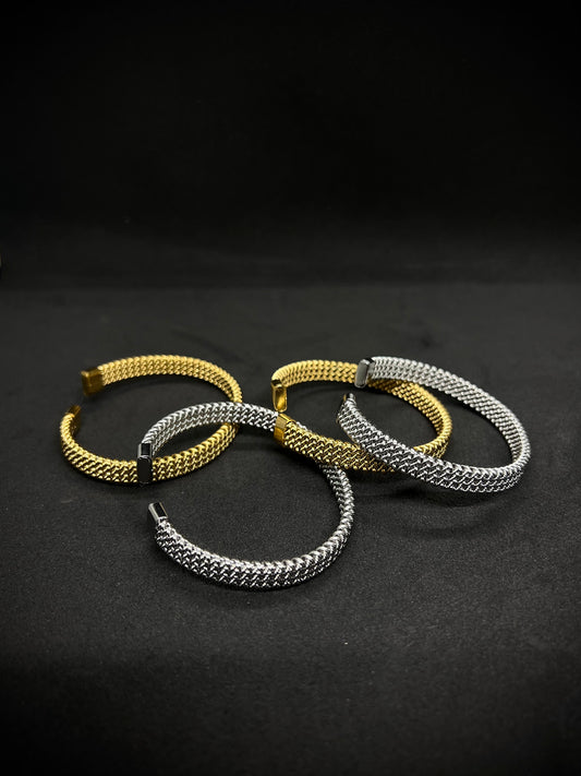 Luxe Handcuff Bracelet