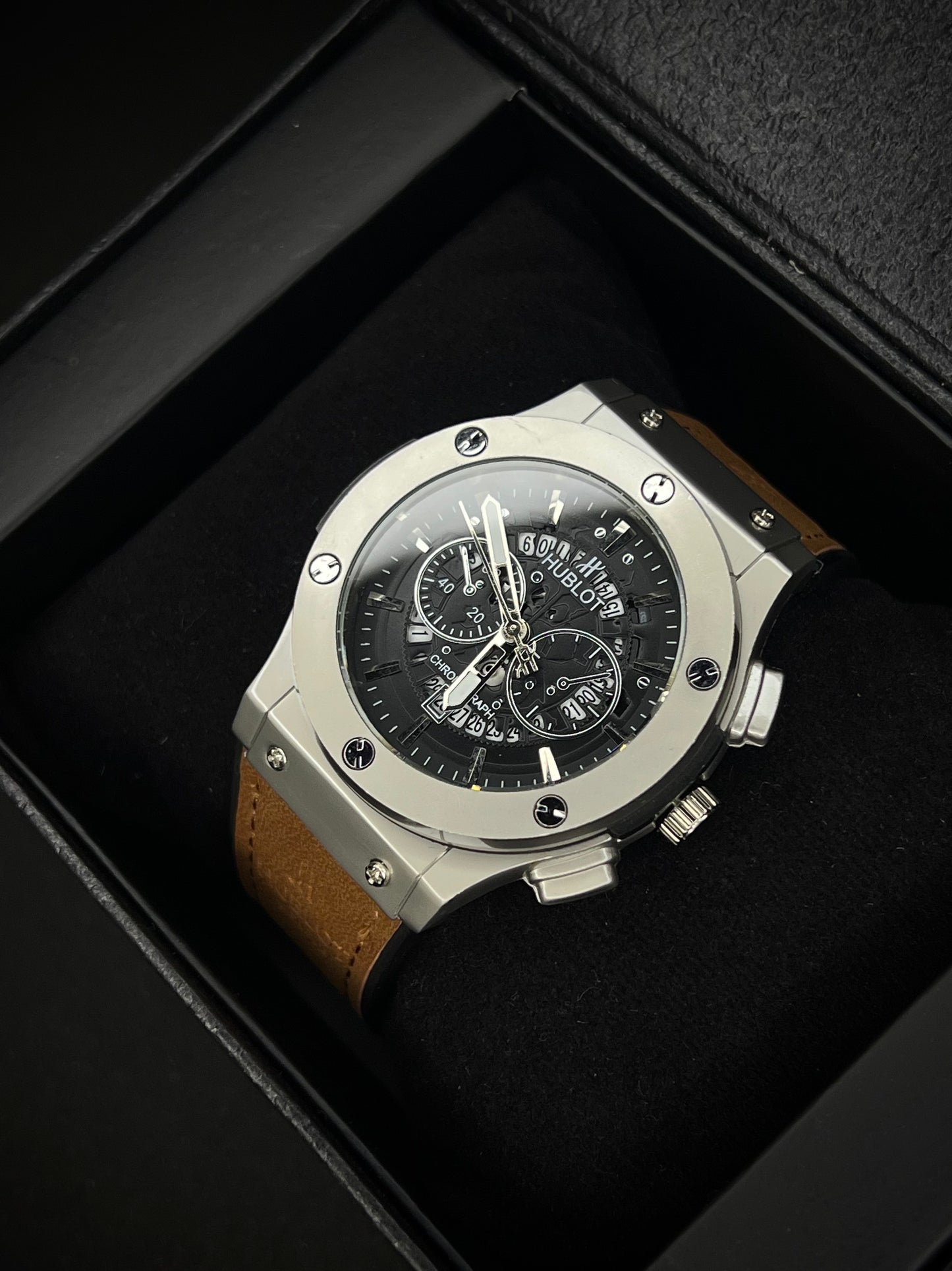 Hublot (Skeleton Dial)
