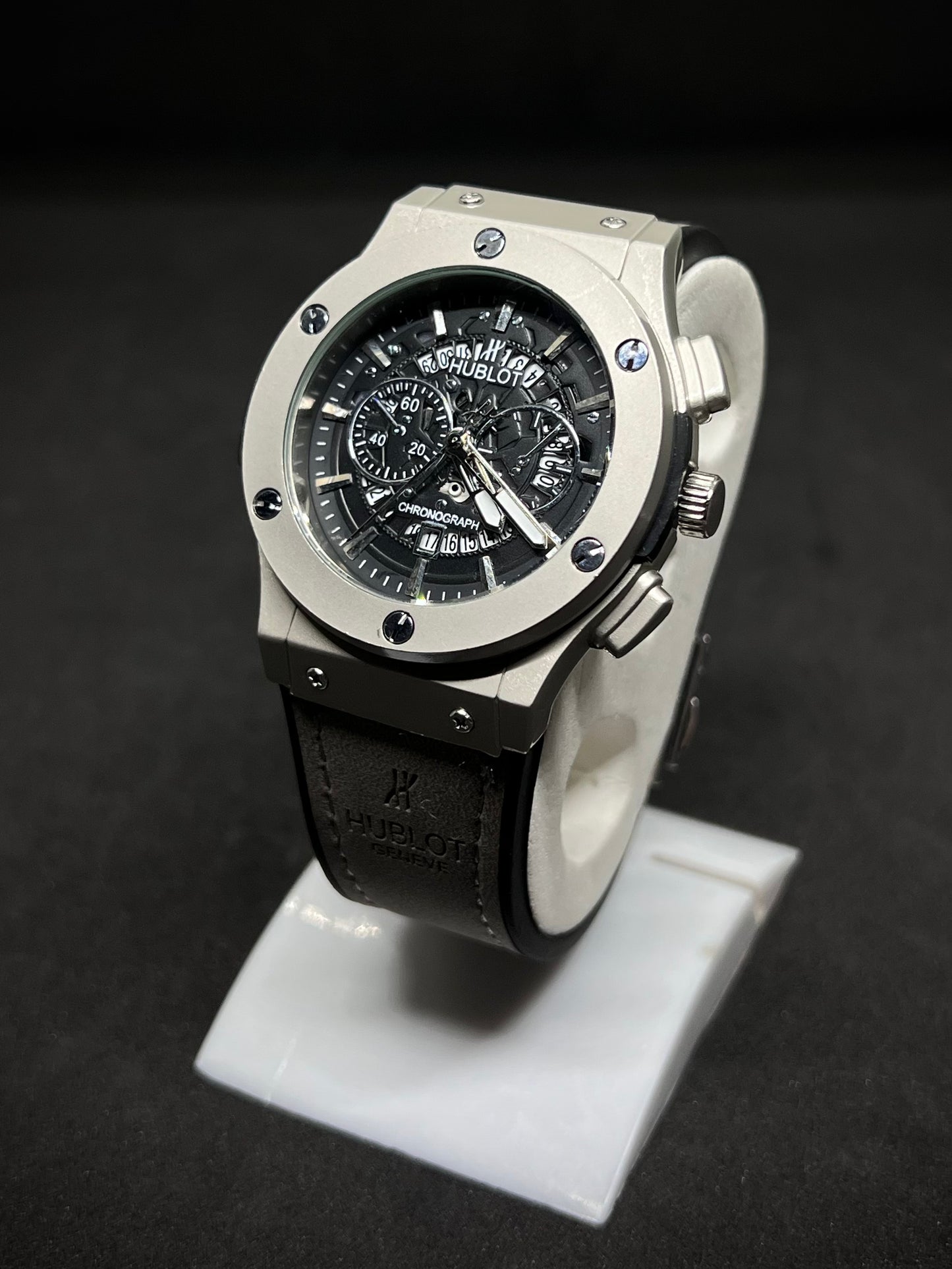 Hublot (Skeleton Dial)